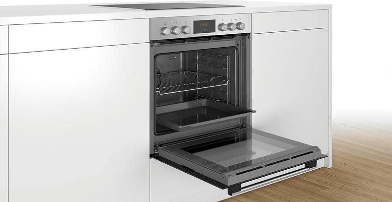 Informeer Afscheiden Onvermijdelijk Bosch inbouw fornuis combinatie: HEA513BS2 oven / NKN645GA1E keramische  kookplaat restant model - Koelkastwebshop.nl