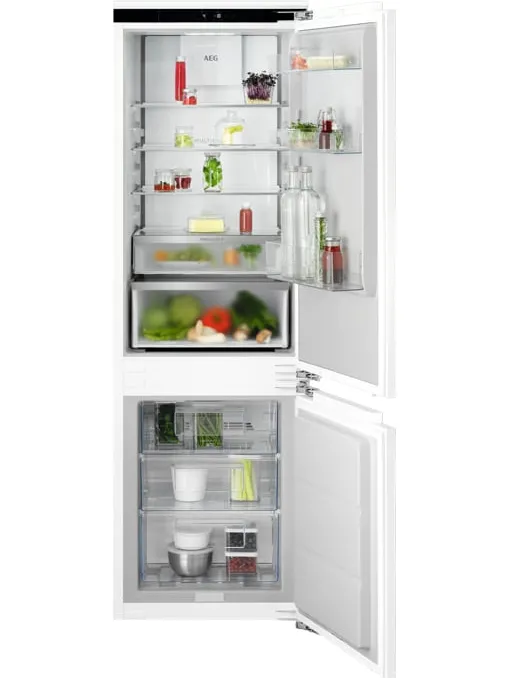 AEG 7000 NoFrost CoolAssist® Koel/vrieskast inbouw 178 cm TC7CS181AF