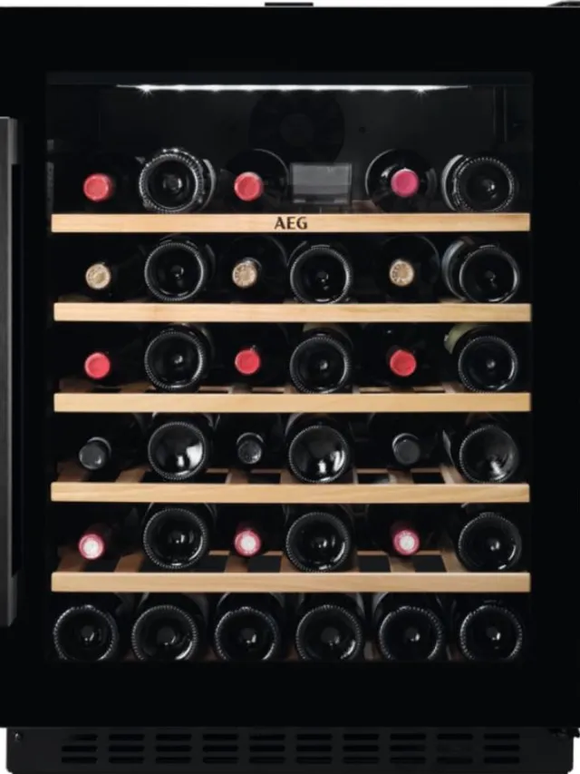 AEG AWUS052B5B wijnkoeler Ingebouwd Zwart 52 fles(sen)