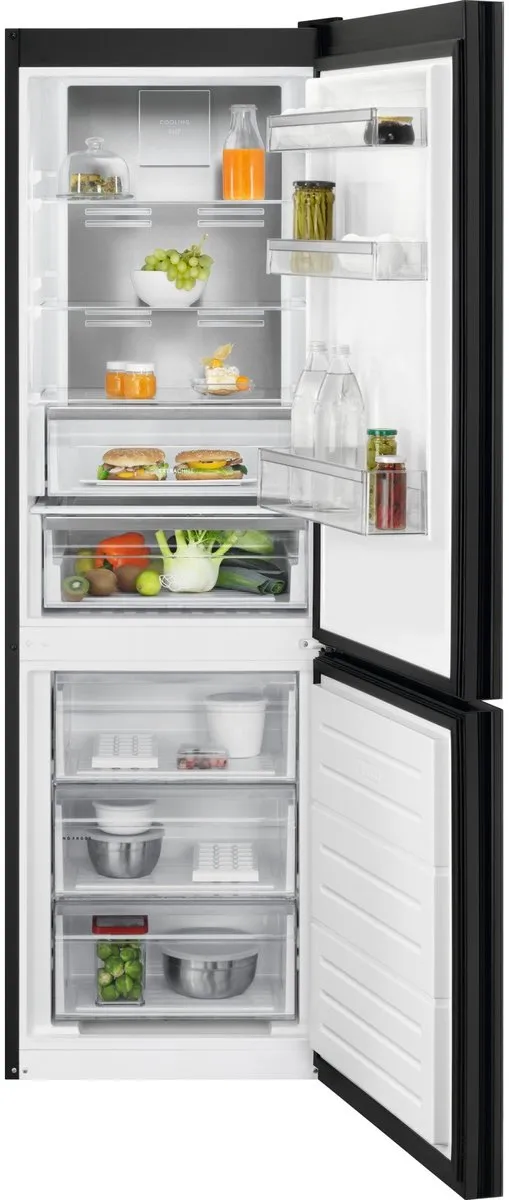 Electrolux LNT7ME32M1 - Koel- en vriescombinatie - Energielabel E - No Frost Zwart